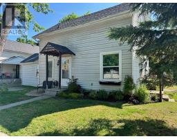 822 St. Mary's Street, Peterborough, ON K9J4H3 Photo 9