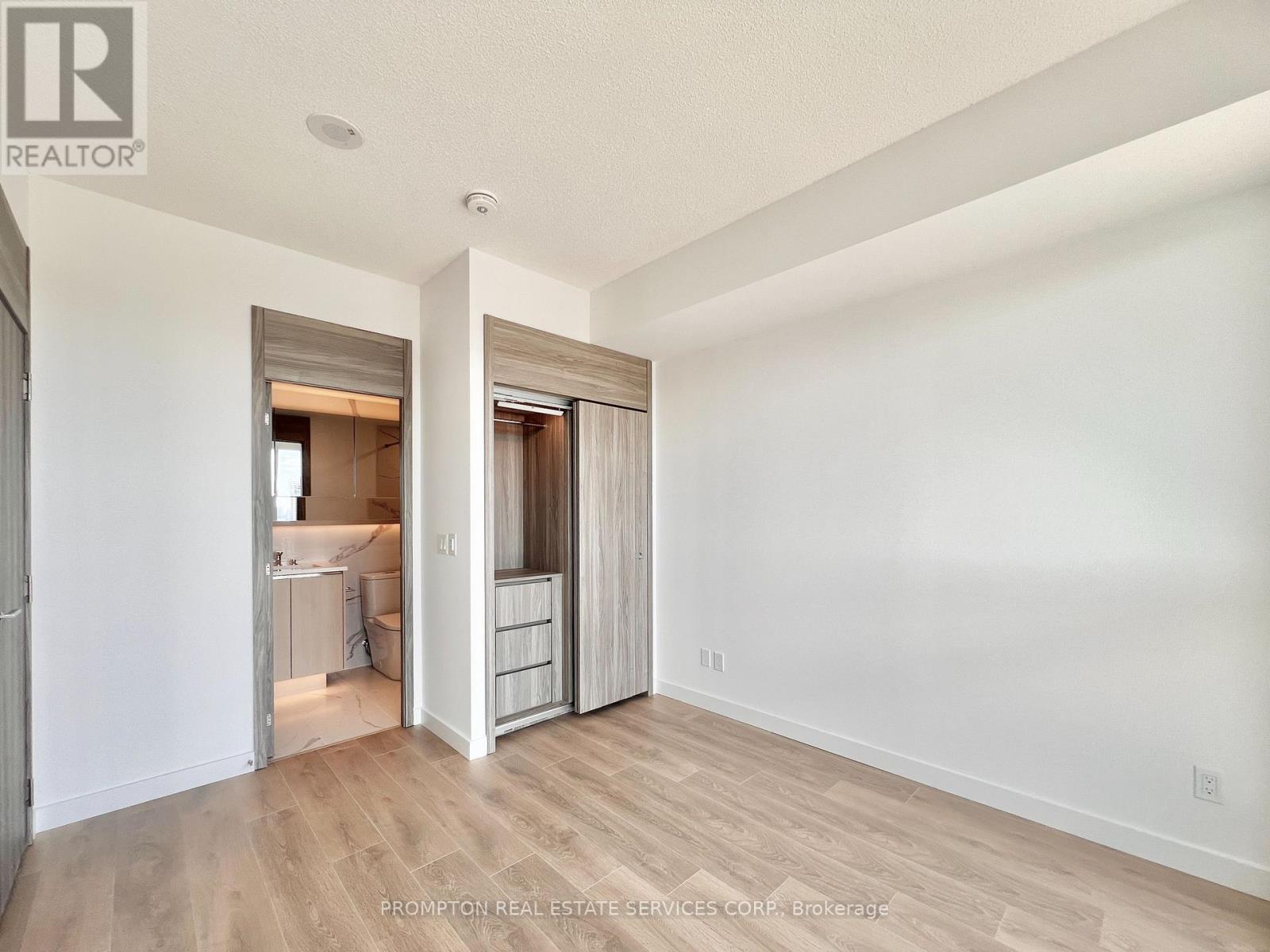 2001 - 75 BILLES HEIGHTS