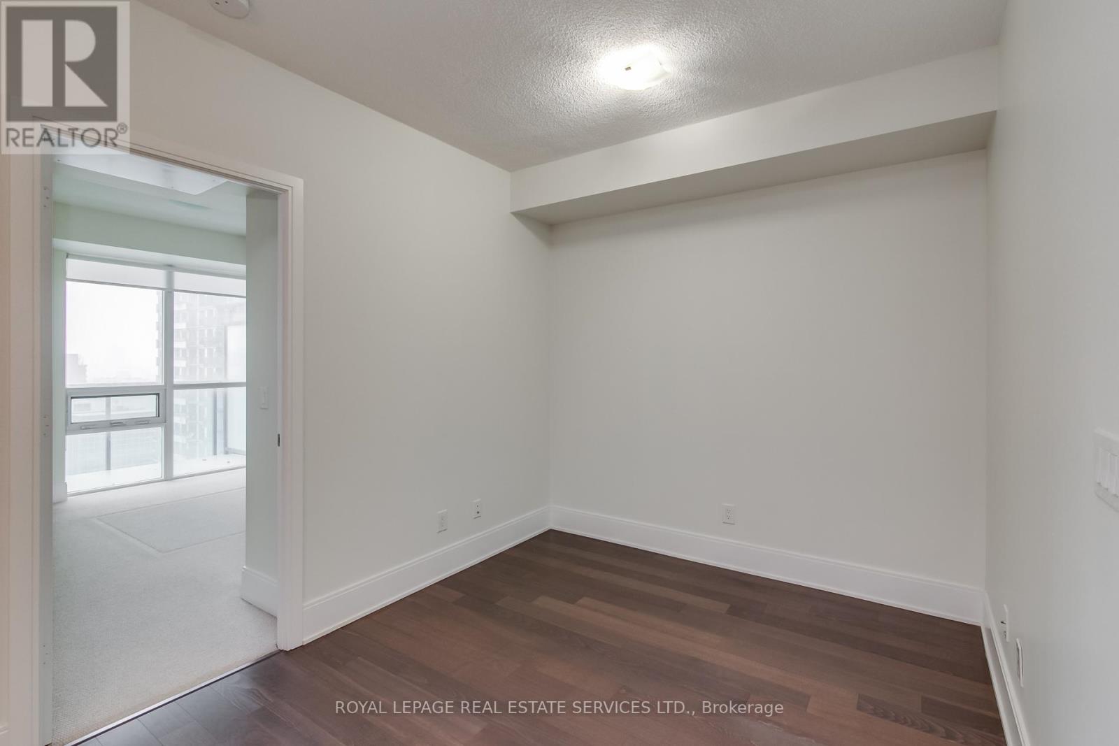 #1408 25 BROADWAY AVENUE - 13