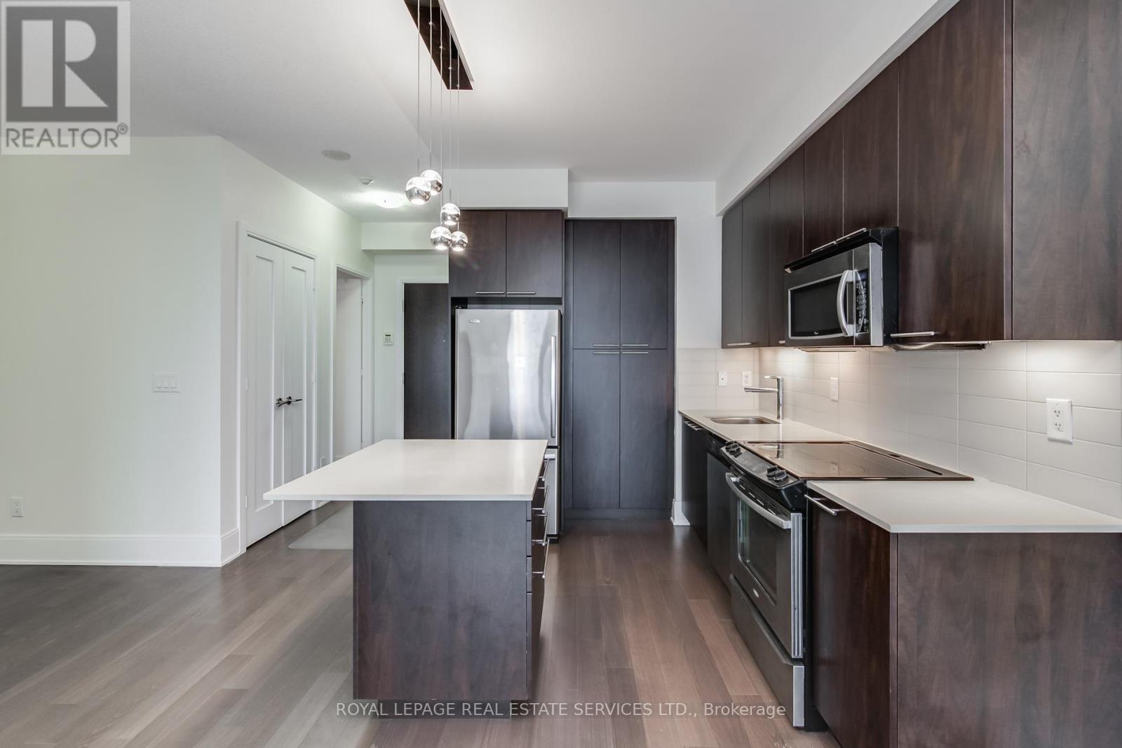 #1408 25 BROADWAY AVENUE - 4
