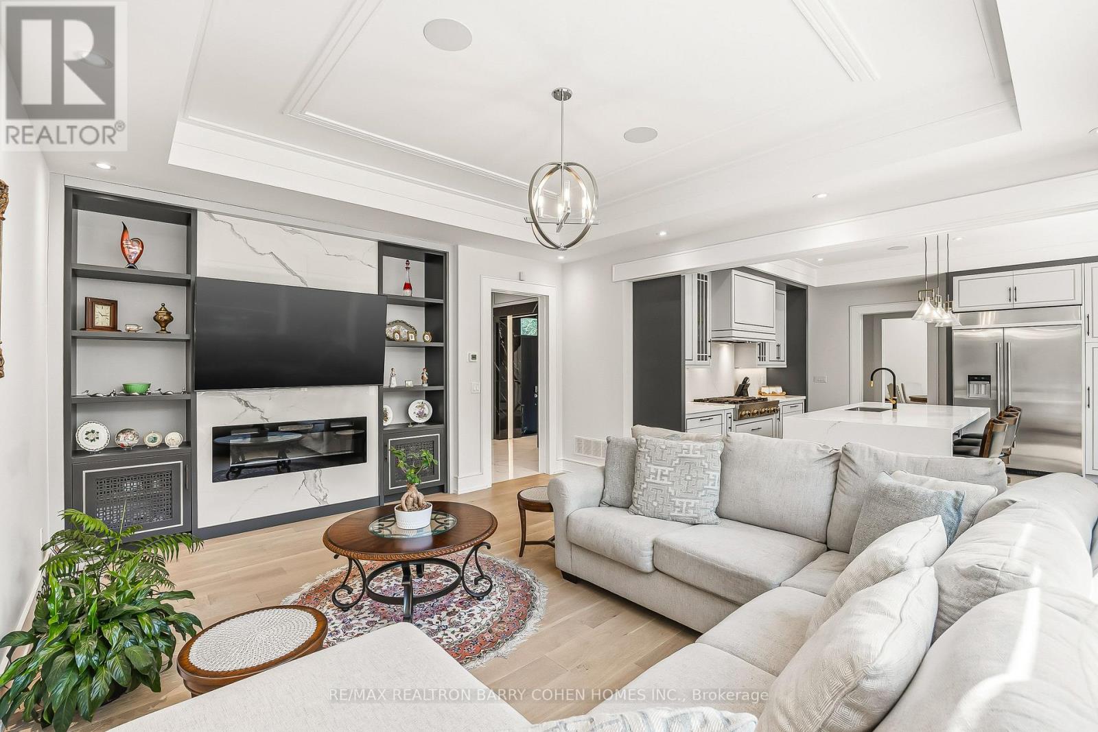 2 HEMFORD CRESCENT - 21