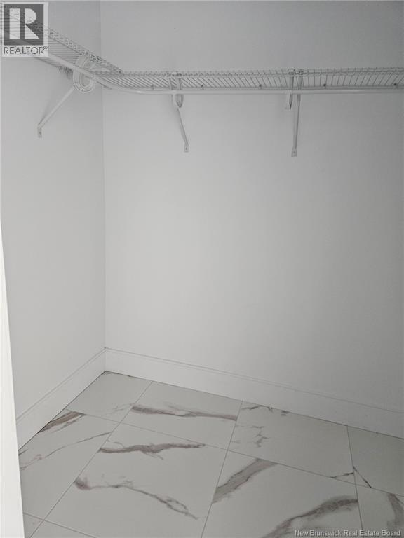 94 Salengro Crescent - 16