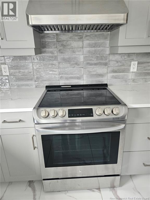 94 Salengro Crescent - 5
