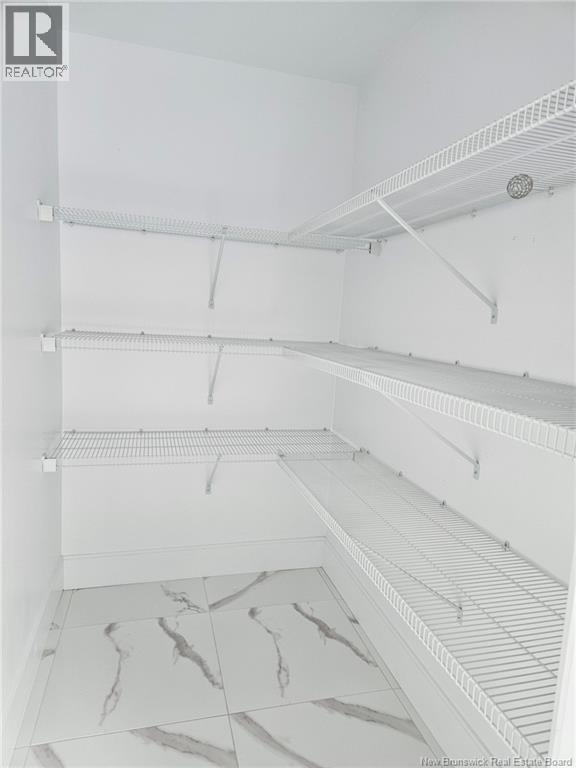 94 Salengro Crescent - 6