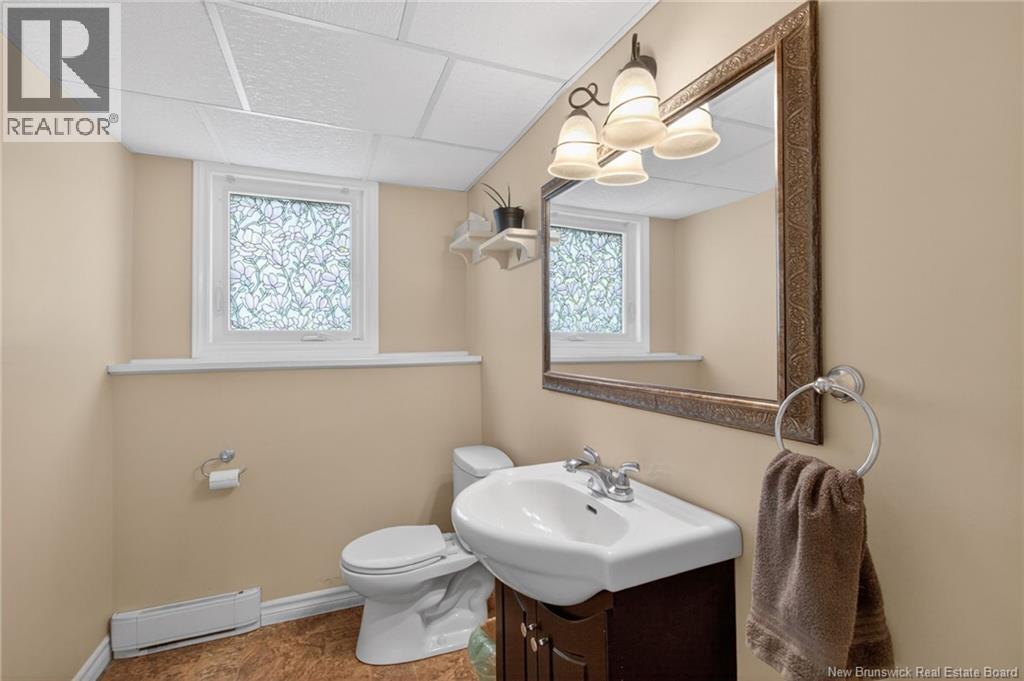 78 Henderson Avenue - 31