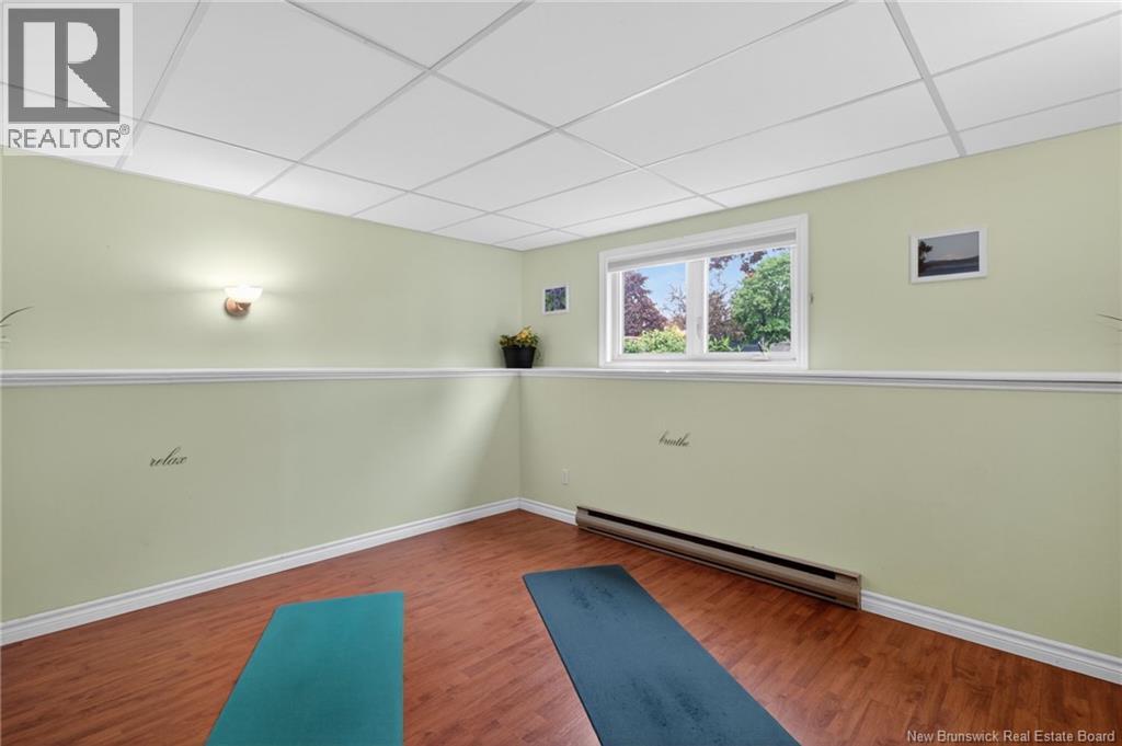 78 Henderson Avenue - 28