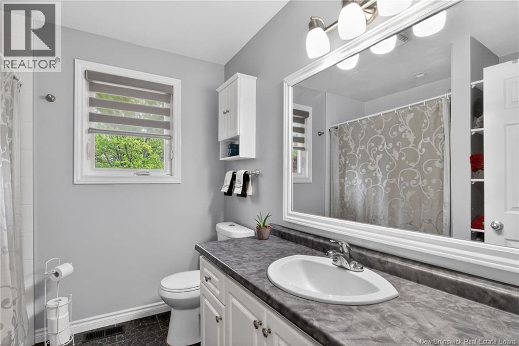 78 Henderson Avenue - 29