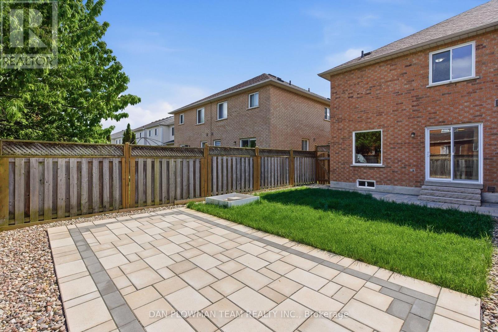 19 DAVIDSON STREET - 28