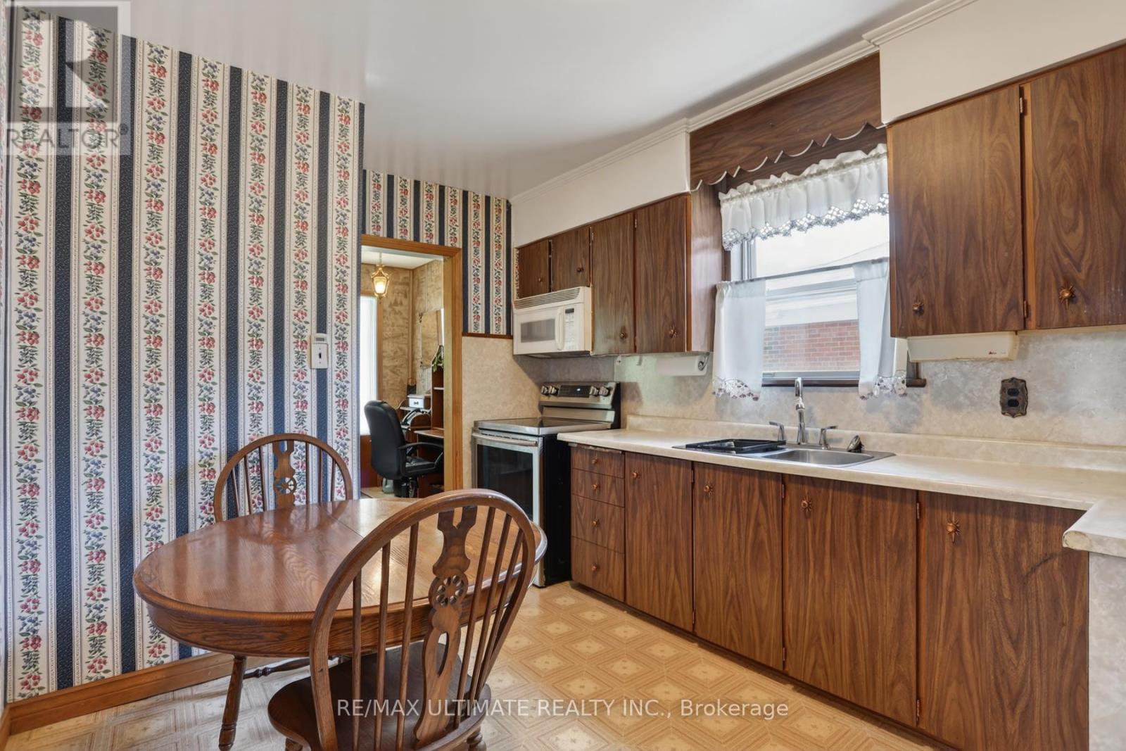 1494 DANFORTH ROAD - 47