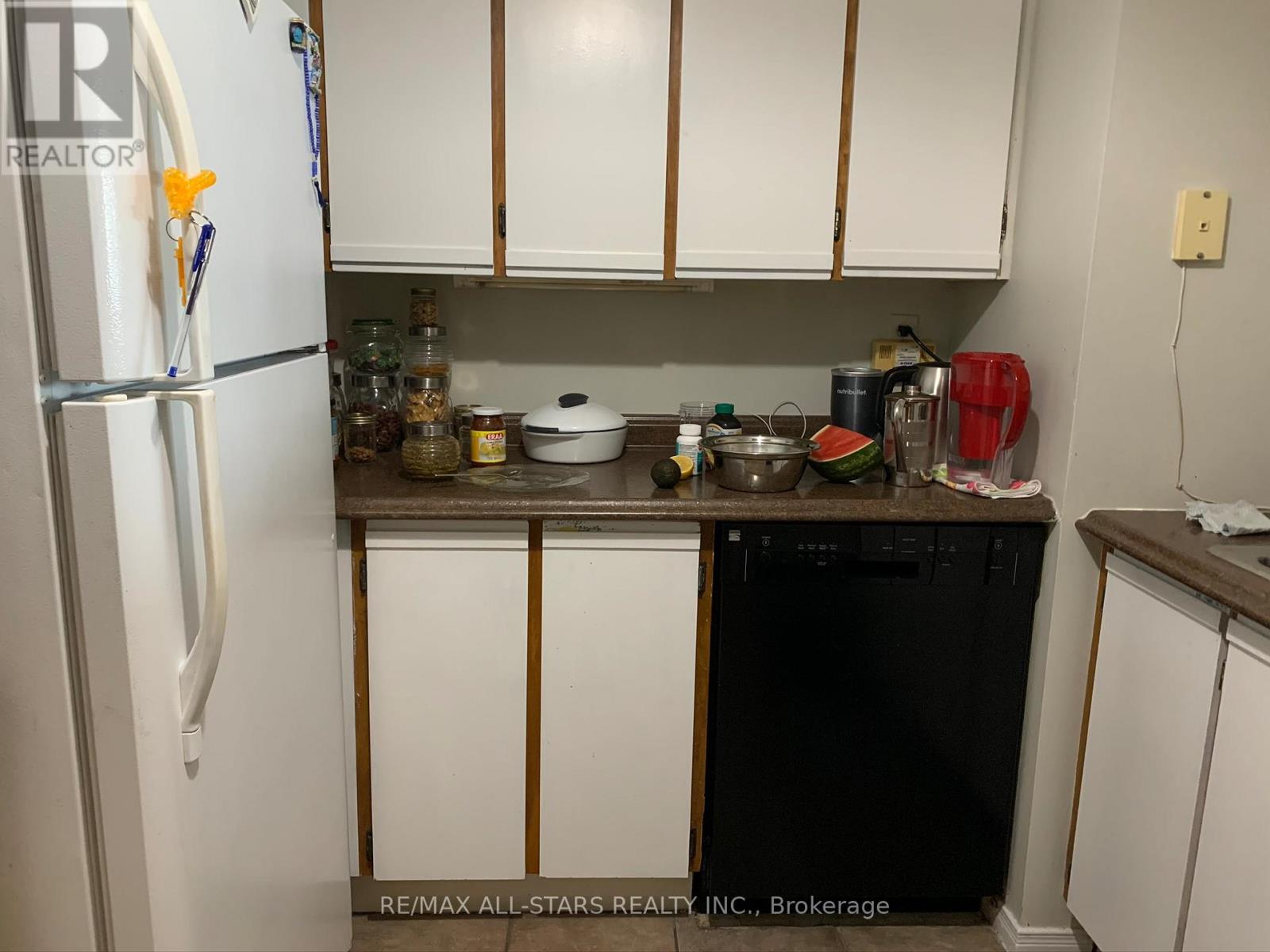 #802 10 TAPSCOTT ROAD - 4