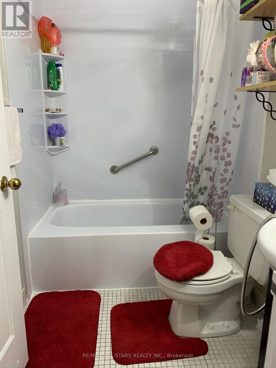#802 10 TAPSCOTT ROAD - 6