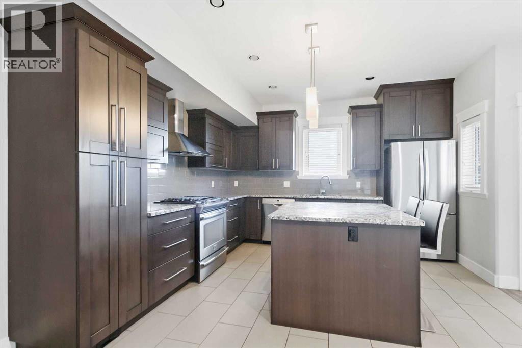 #14 208 SPARROW HAWK Drive - 14