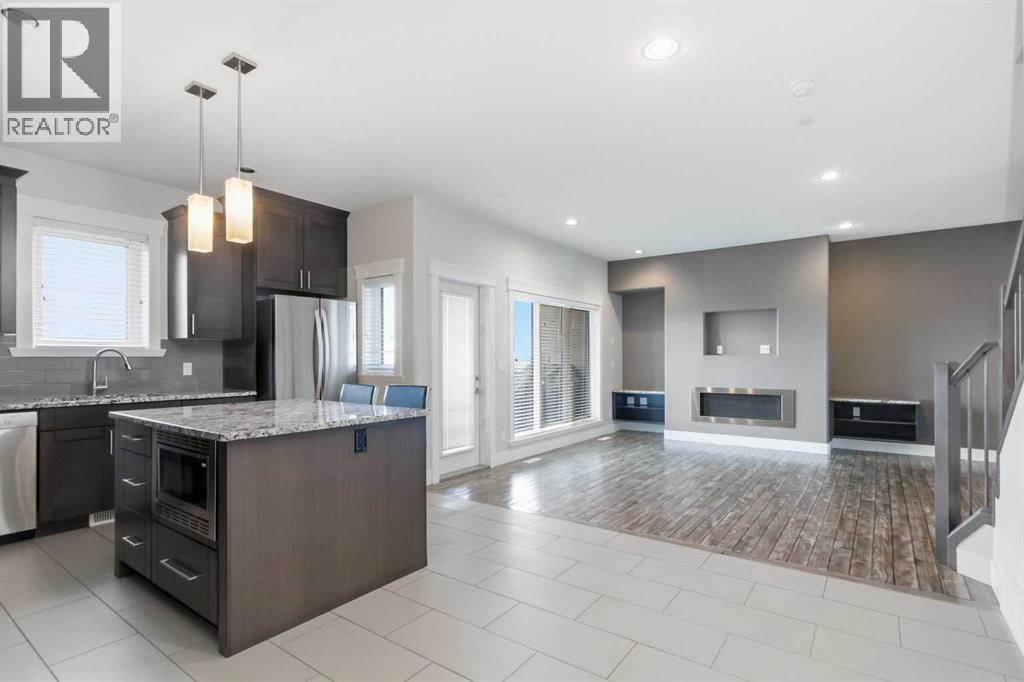 #14 208 SPARROW HAWK Drive - 17