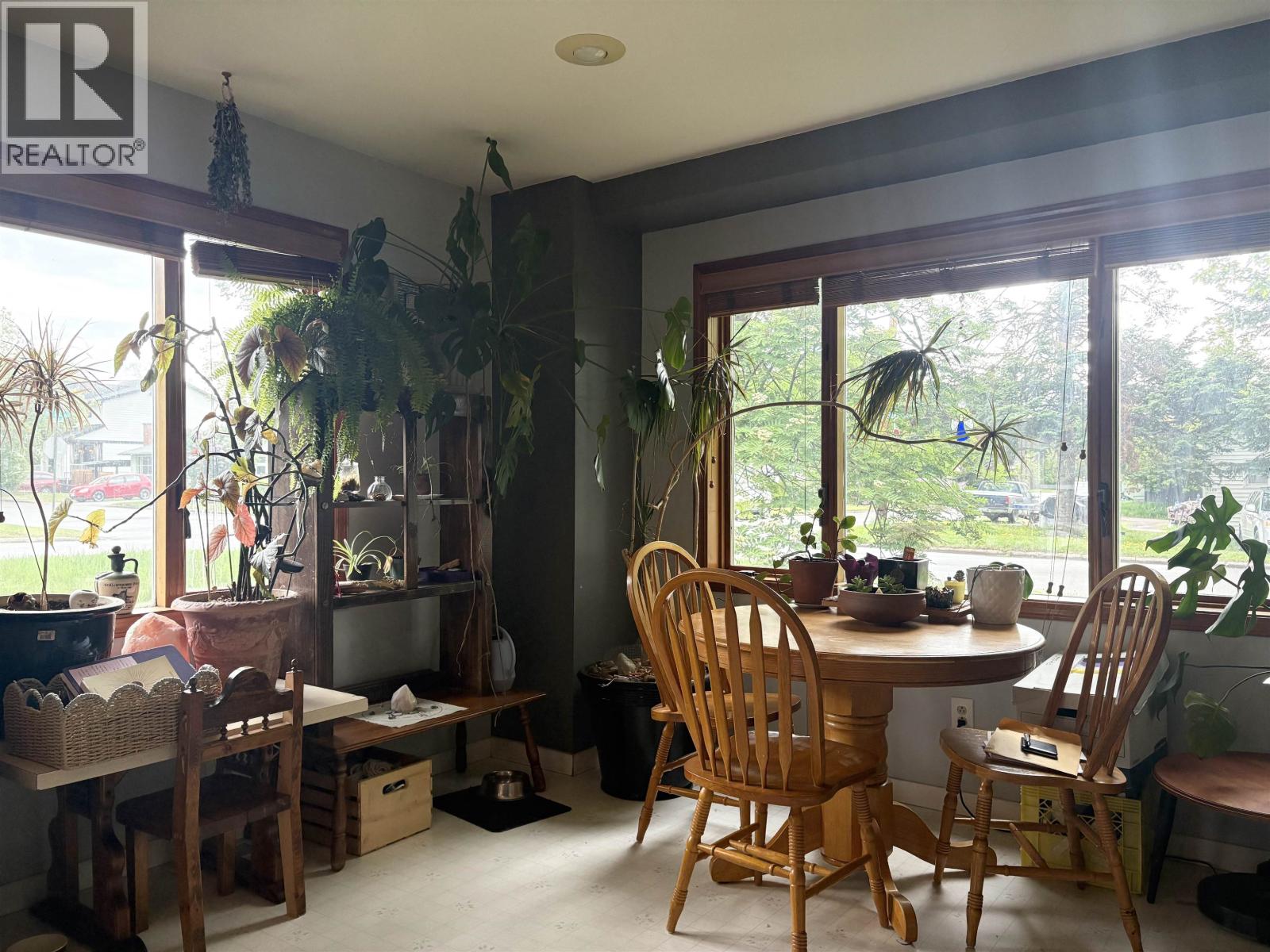 1505 HEMLOCK STREET - 8