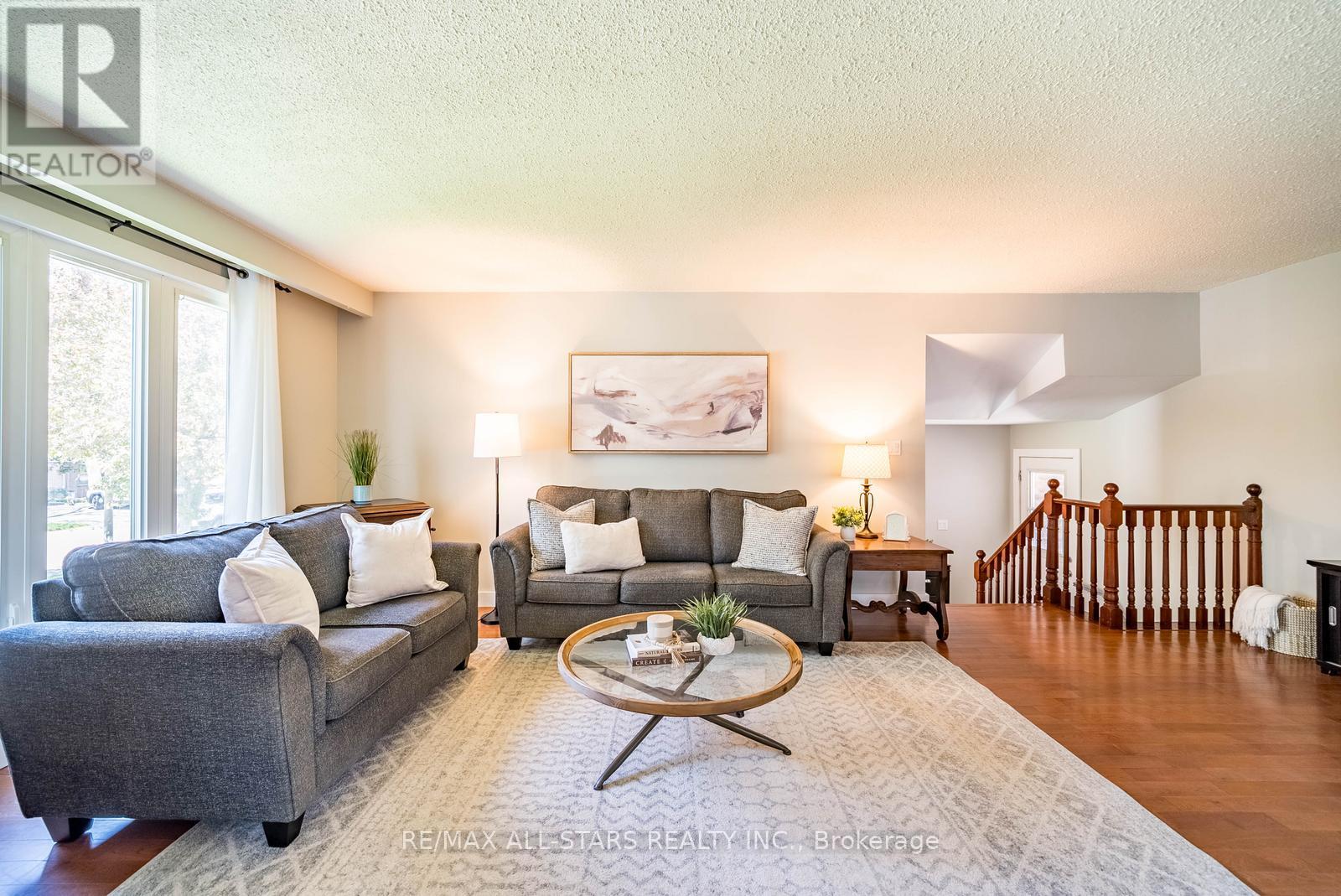 77 DORMAN DRIVE - 13
