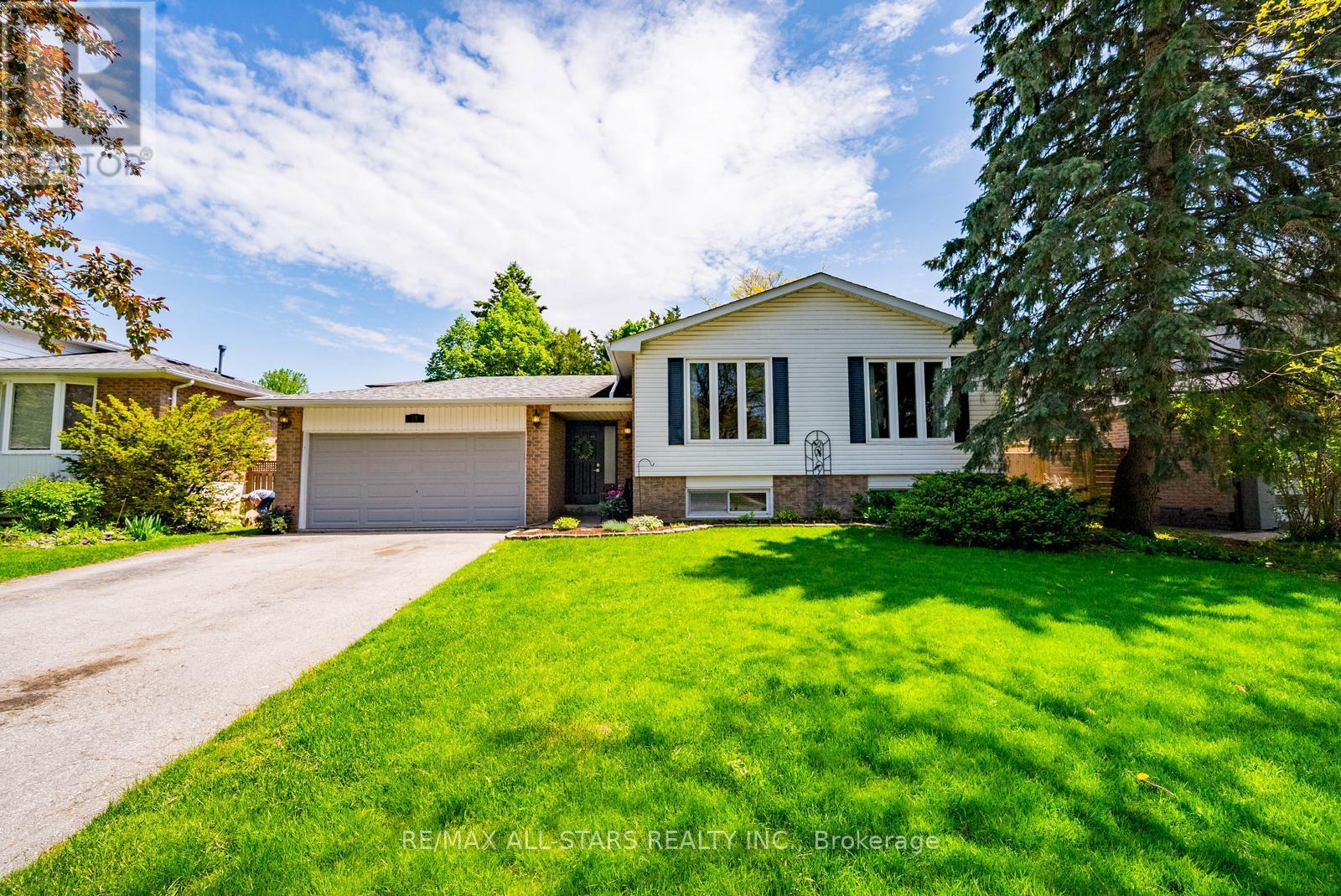 77 DORMAN DRIVE - 3