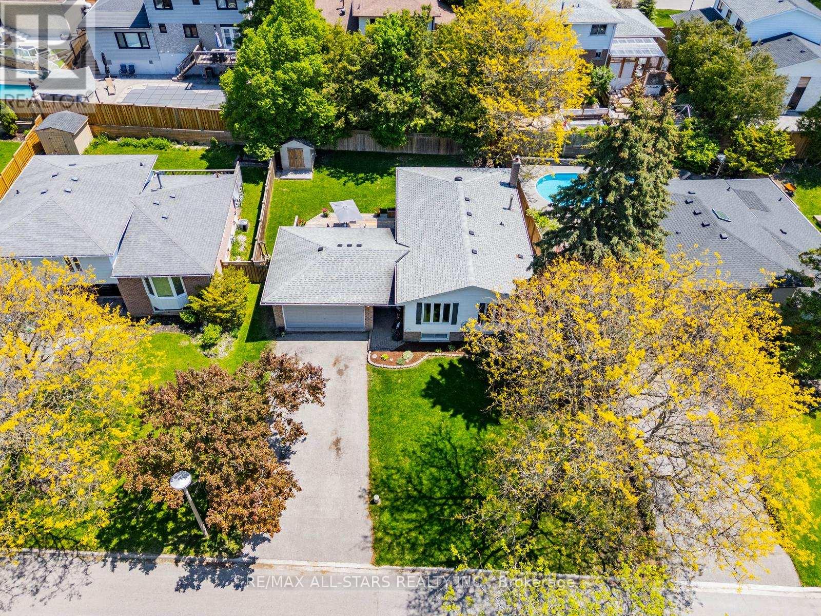 77 DORMAN DRIVE - 5
