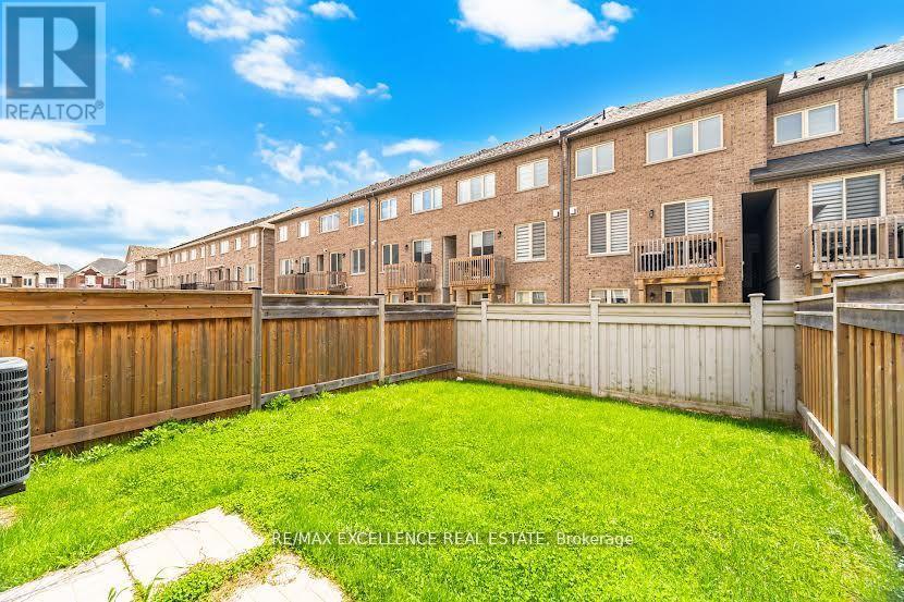 67 DRIZZEL CRESCENT - 32