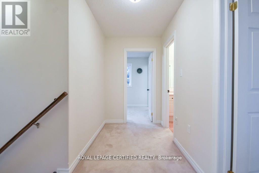 34 BALMORAL PLACE - 31