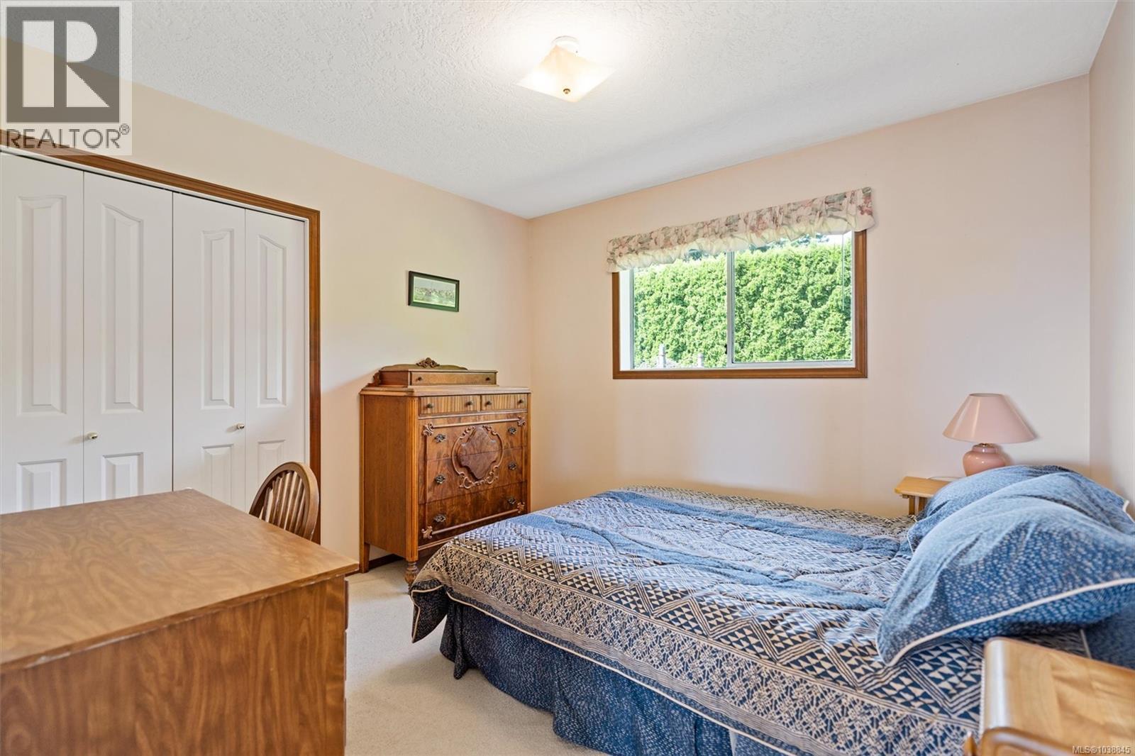 6538 Bella Vista Dr - 24
