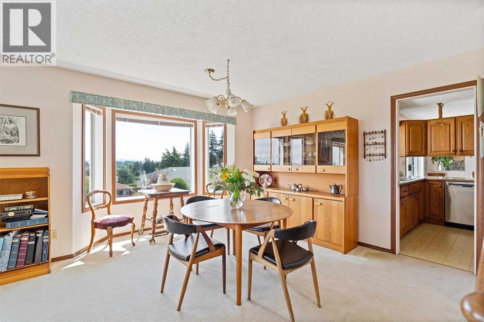 6538 Bella Vista Dr - 7