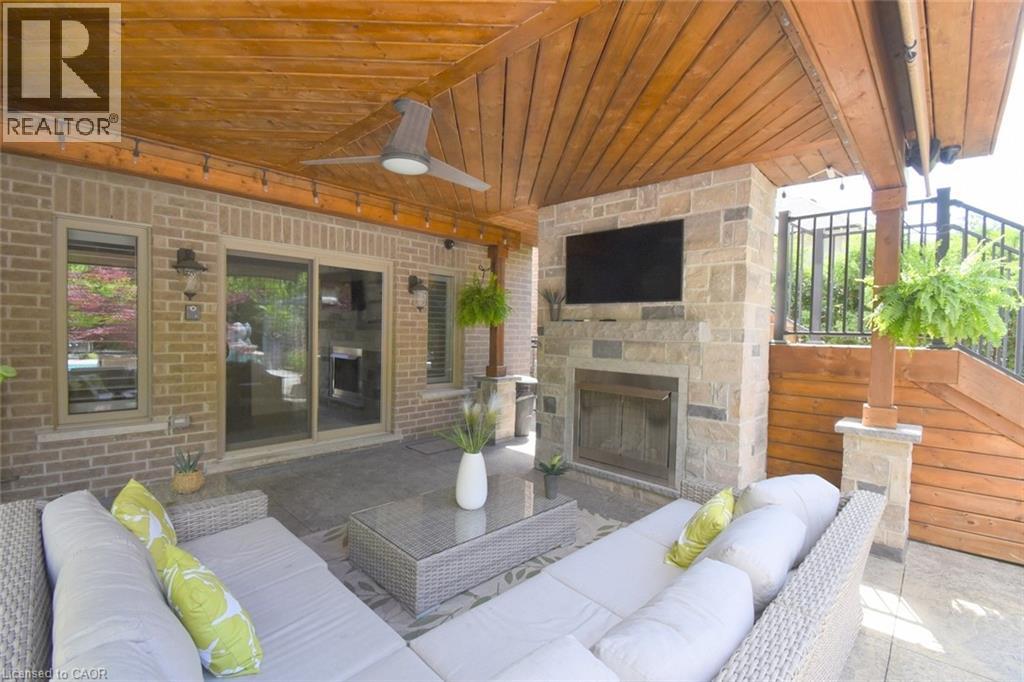 211 TOLLGATE Drive - 43