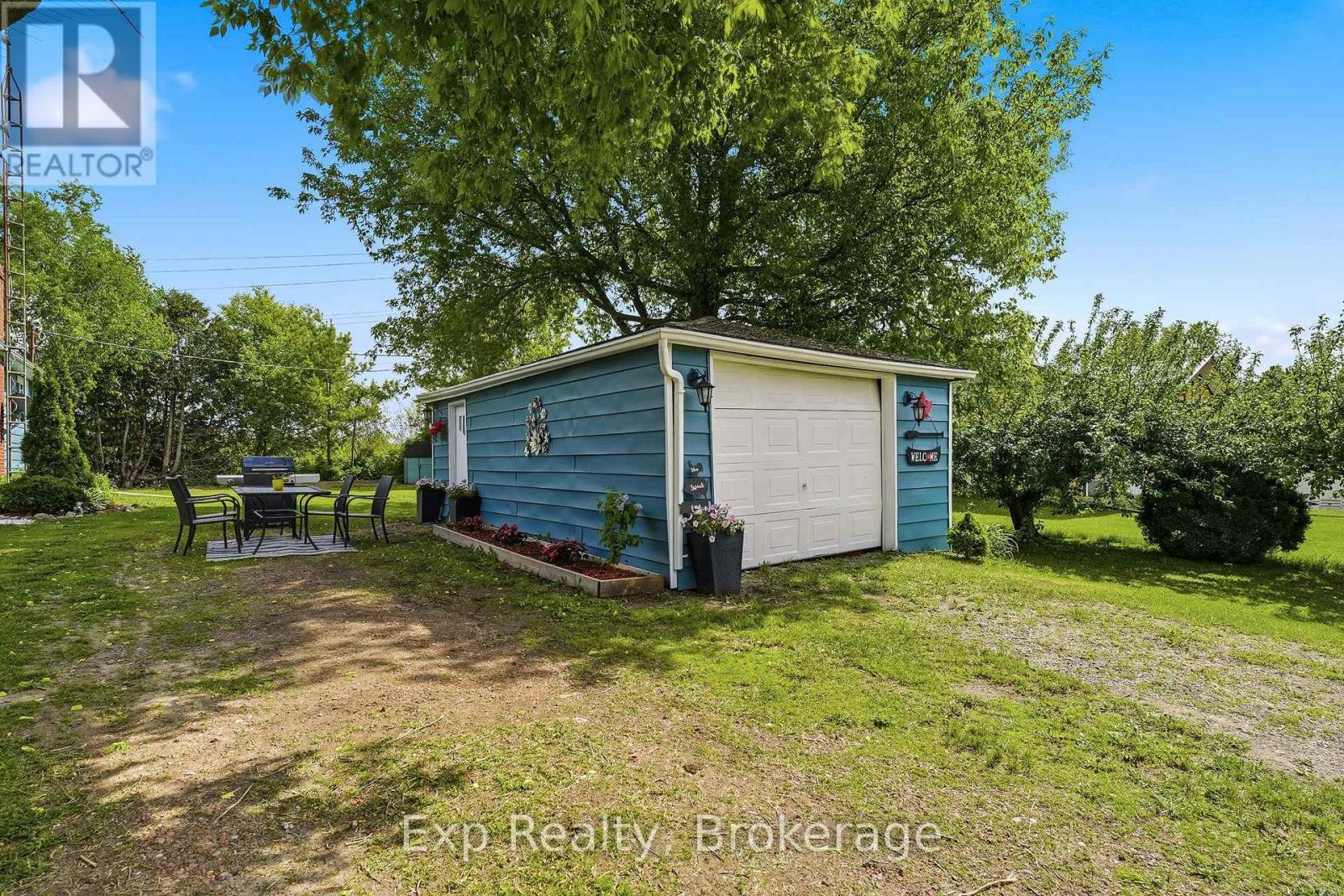 7497 CAVAN ROAD - 37
