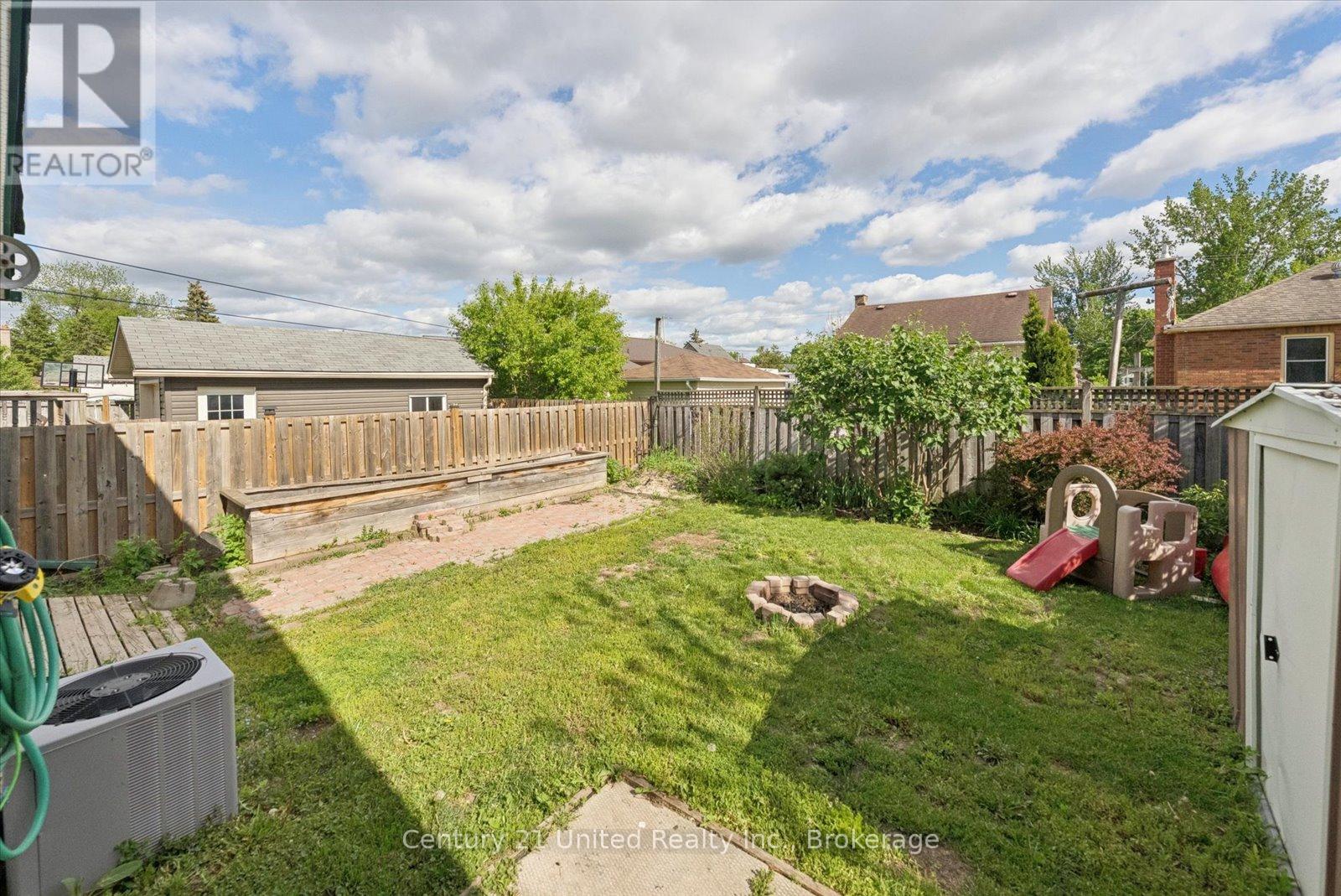 665 FRANK STREET - 38