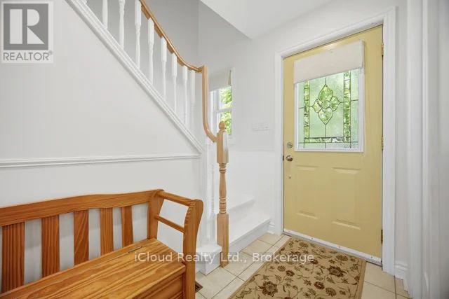 37 ARCHIBALD STREET - 18