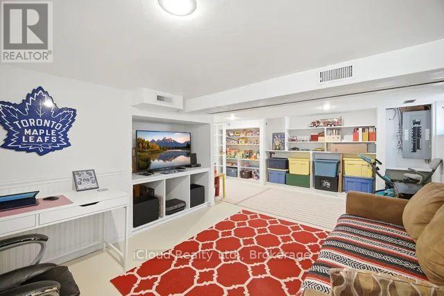 37 ARCHIBALD STREET - 37