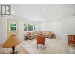 Family room - 37 Archibald Street, Brampton, ON L6X1M2 Photo 8