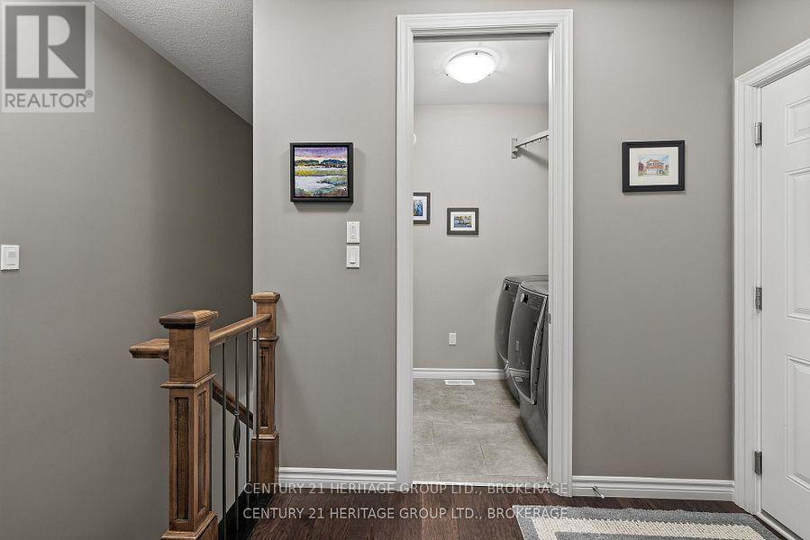 1071 CRANBERRY COVE LANE - 29