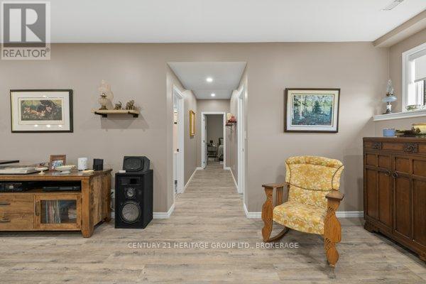 1071 CRANBERRY COVE LANE - 37