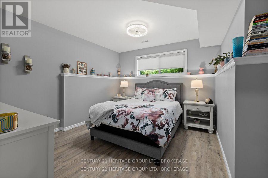 1071 CRANBERRY COVE LANE - 39