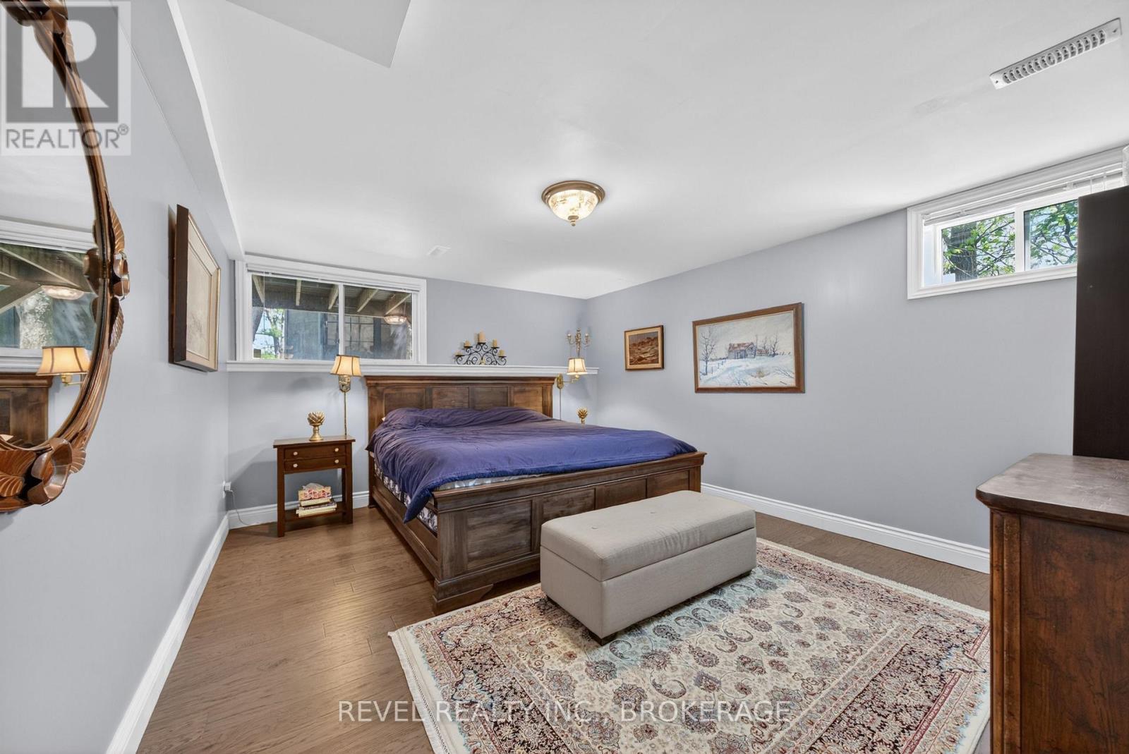 1142 COVERDALE DRIVE - 35