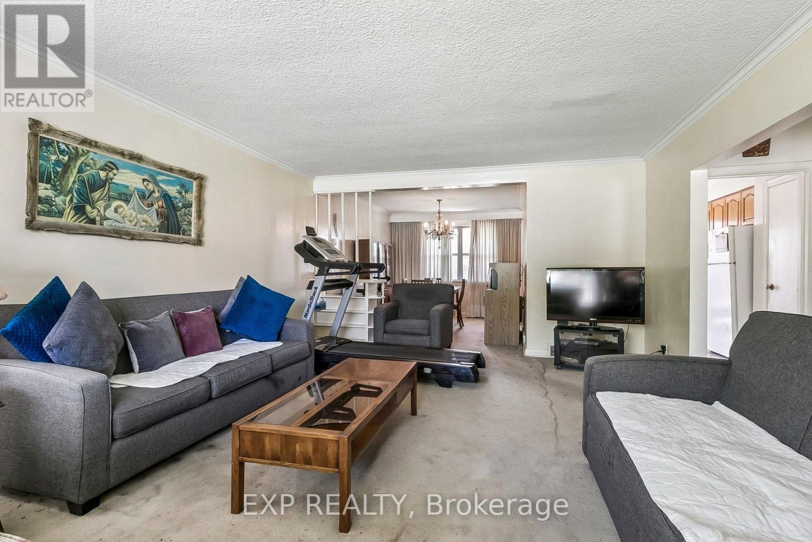 51 PLAYFAIR AVENUE - 9