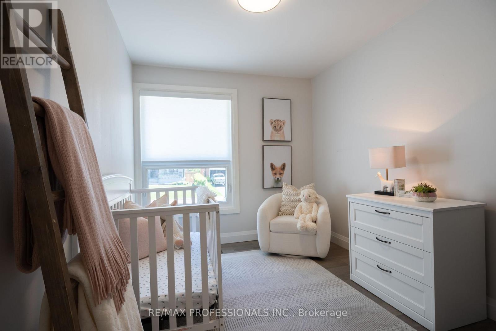 3125 RIVERVIEW STREET - 20