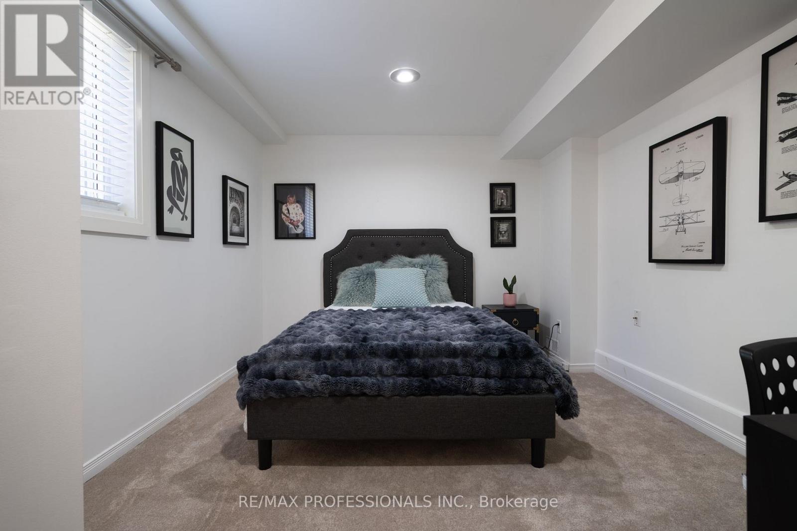 3125 RIVERVIEW STREET - 27