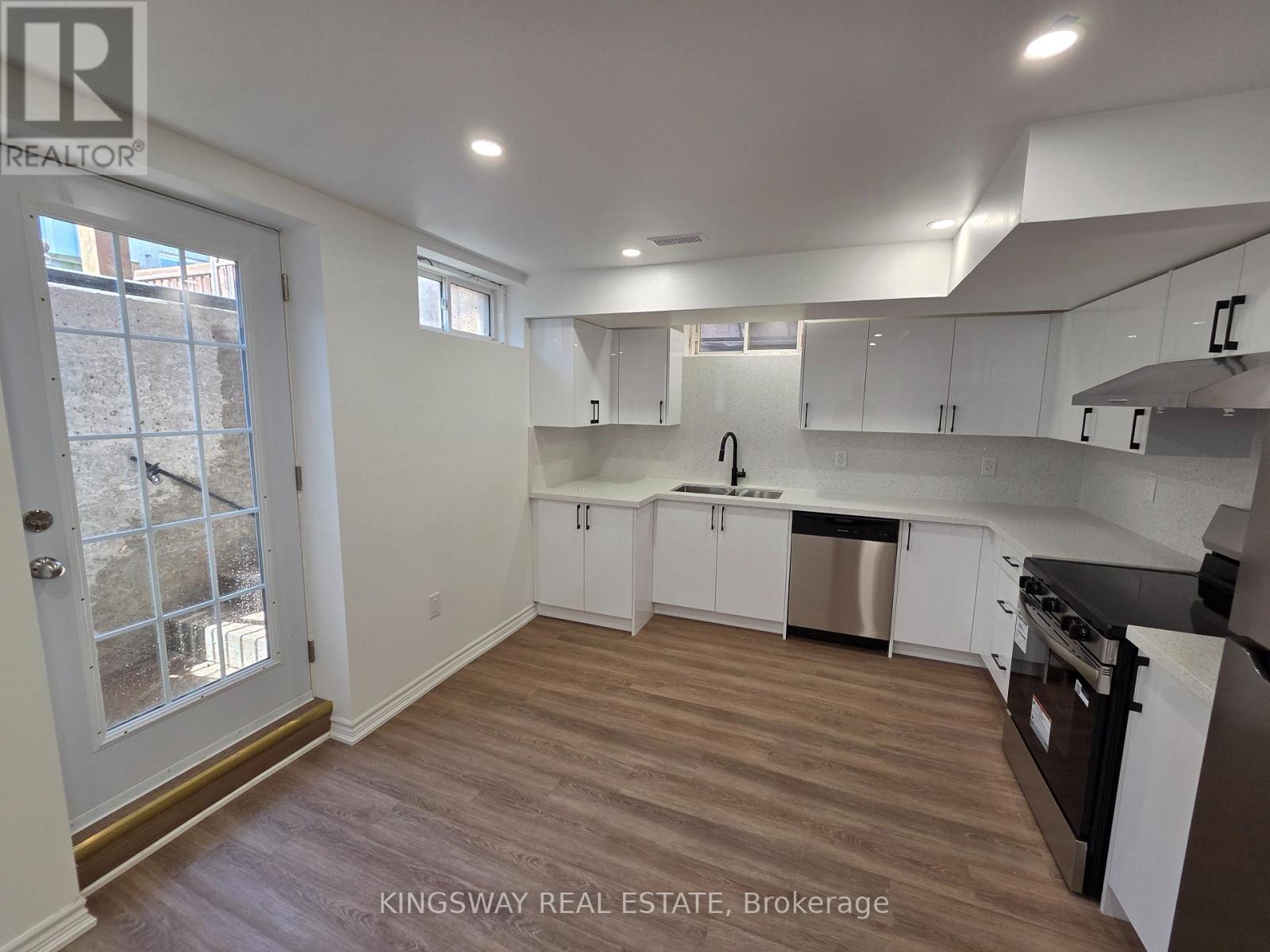 Photo of 839 Miltonbrook Crescent