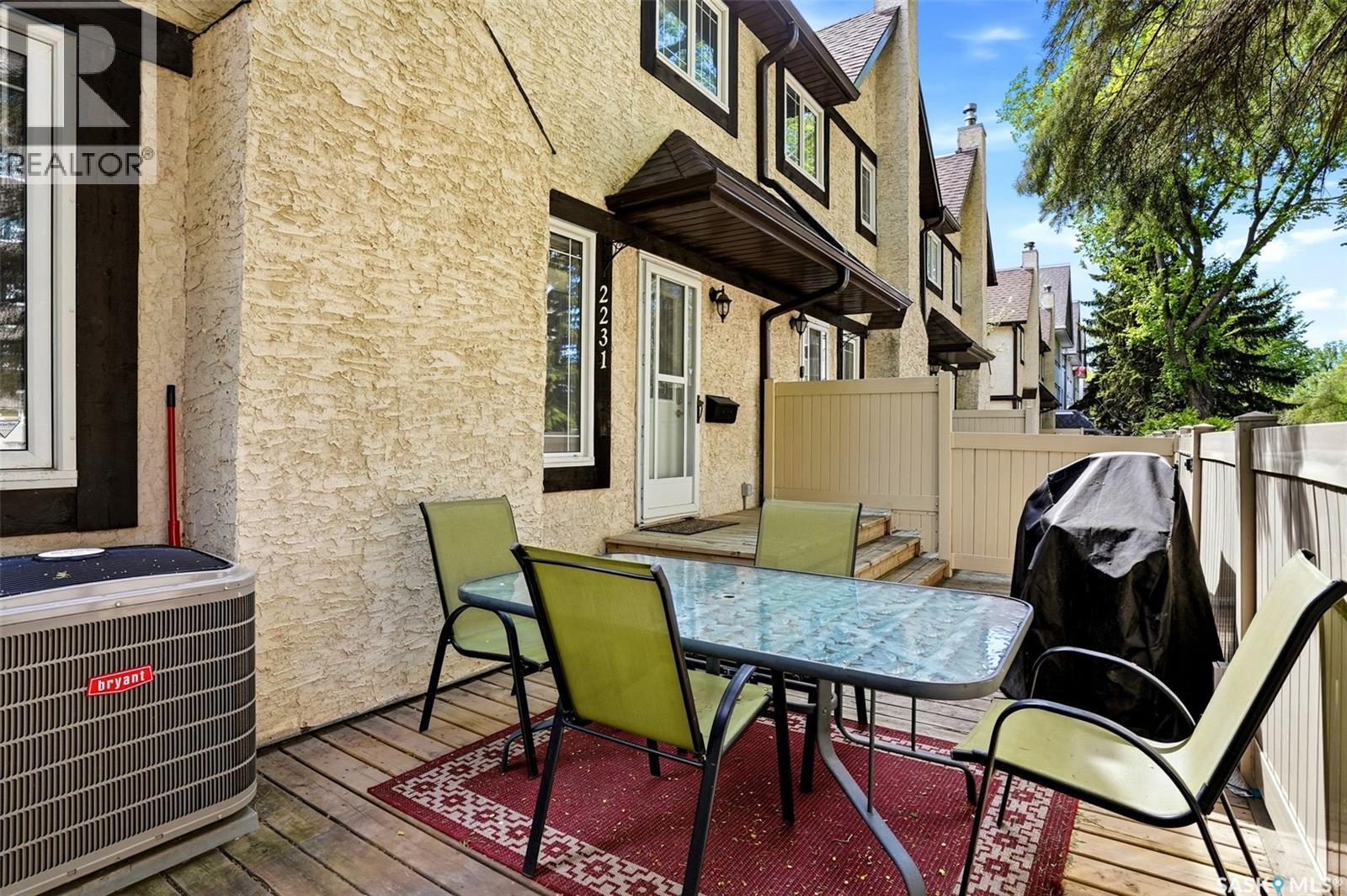 #2231 McIntyre STREET - 41