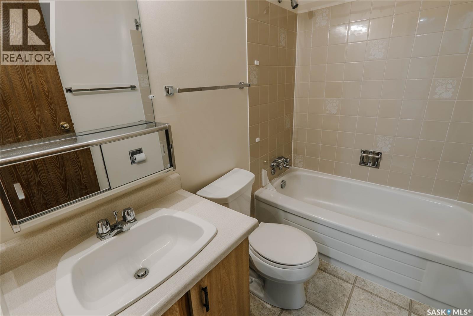 #235 510 Prairie AVENUE - 13