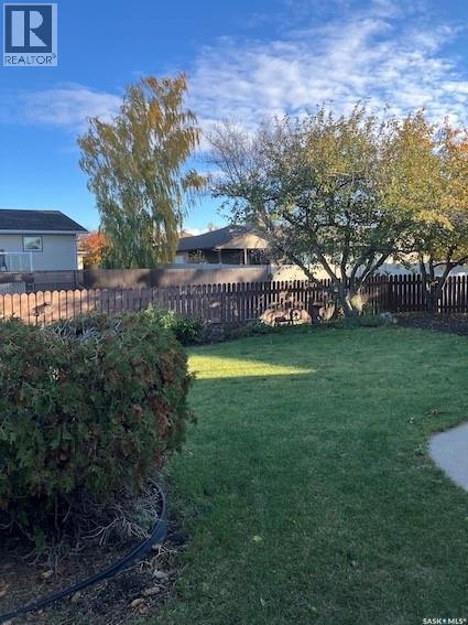 1011 Granville AVENUE — photo 44