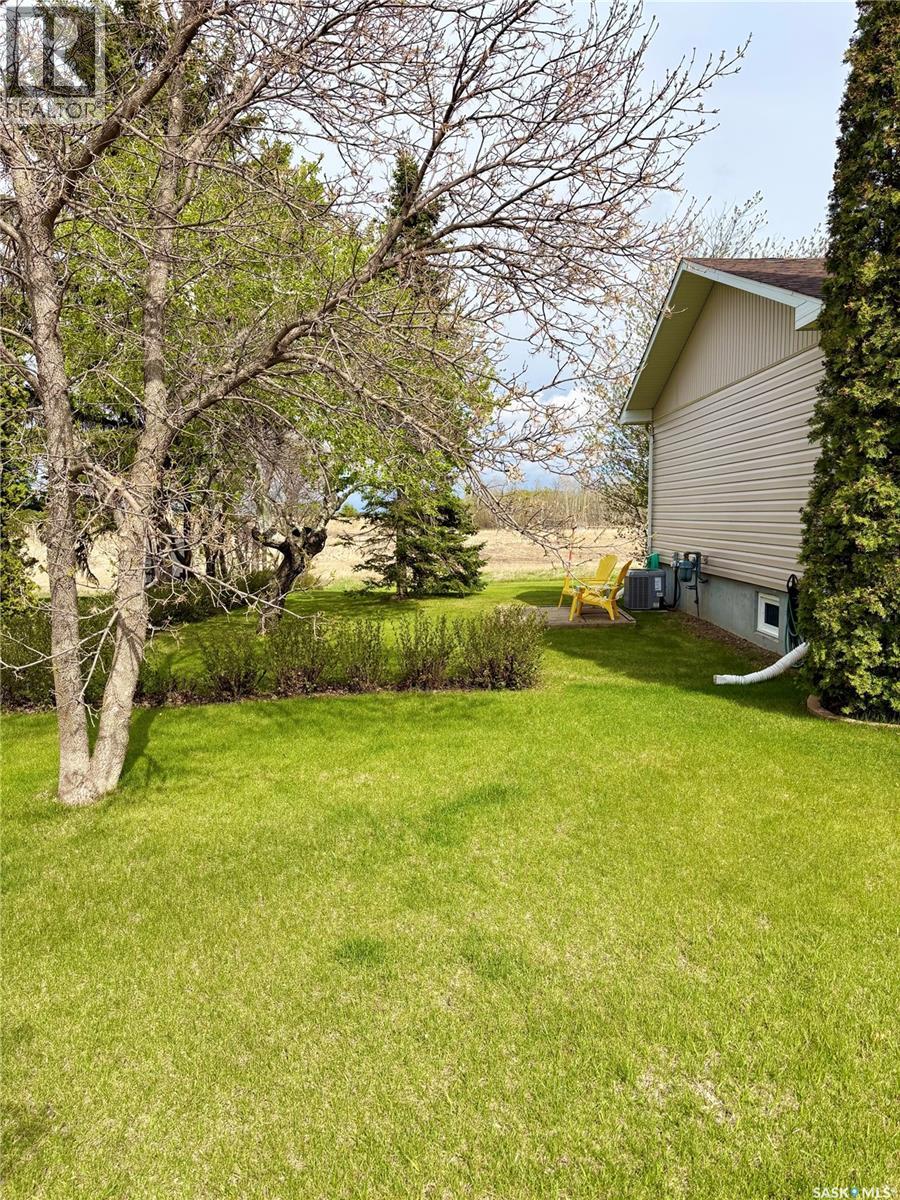 309 Russell STREET — photo 21