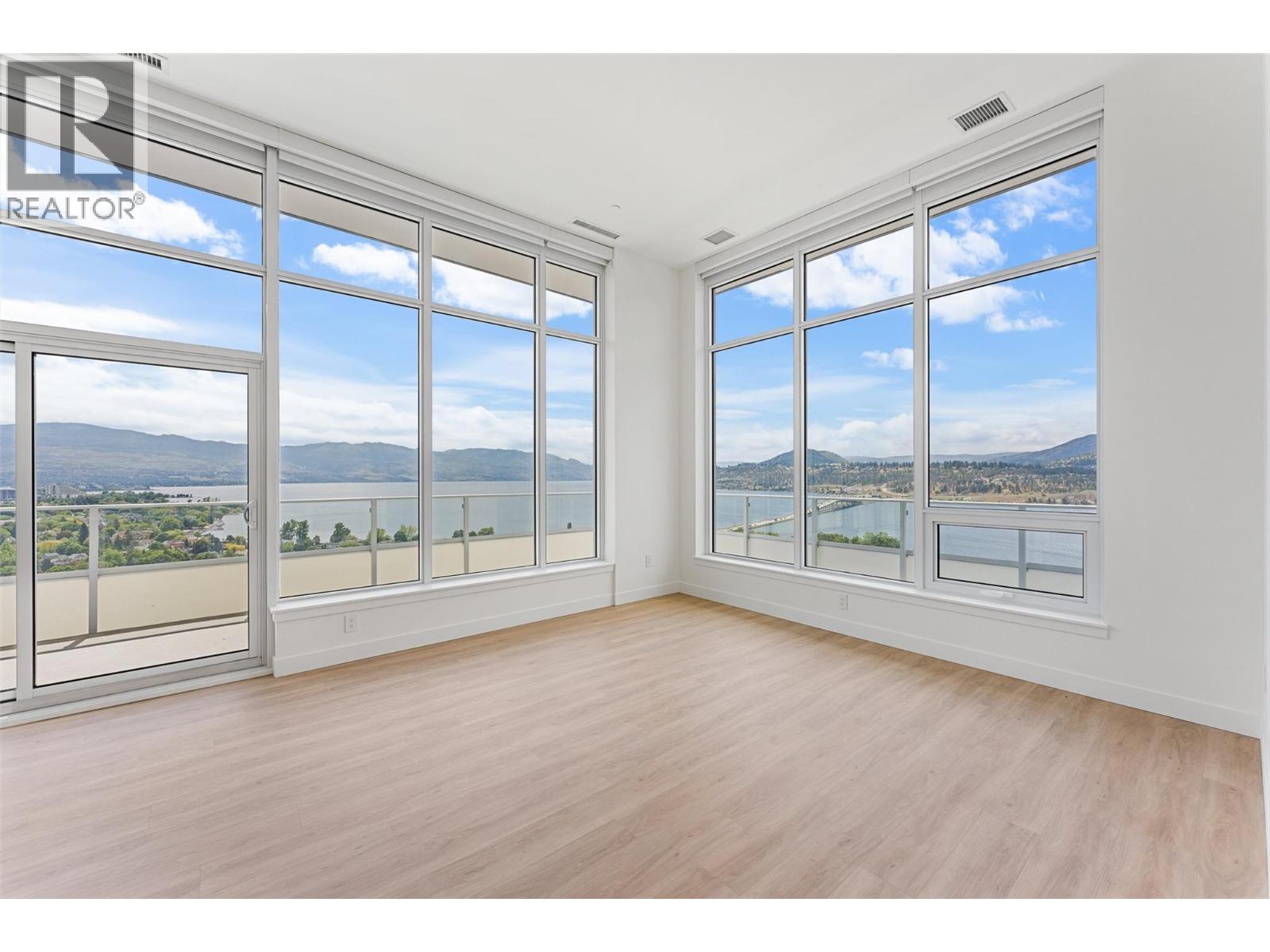 238 Leon Avenue Unit# 2405, Kelowna - Image 1