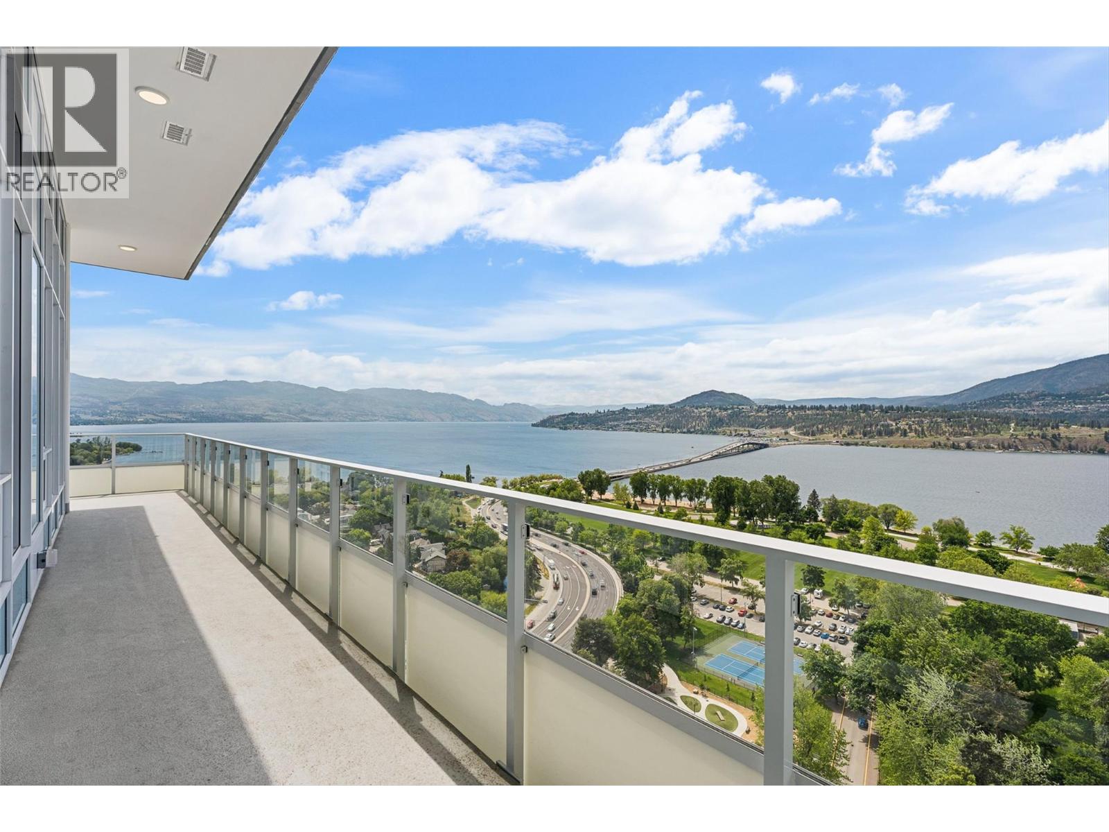 238 Leon Avenue Unit# 2405, Kelowna - Image 1