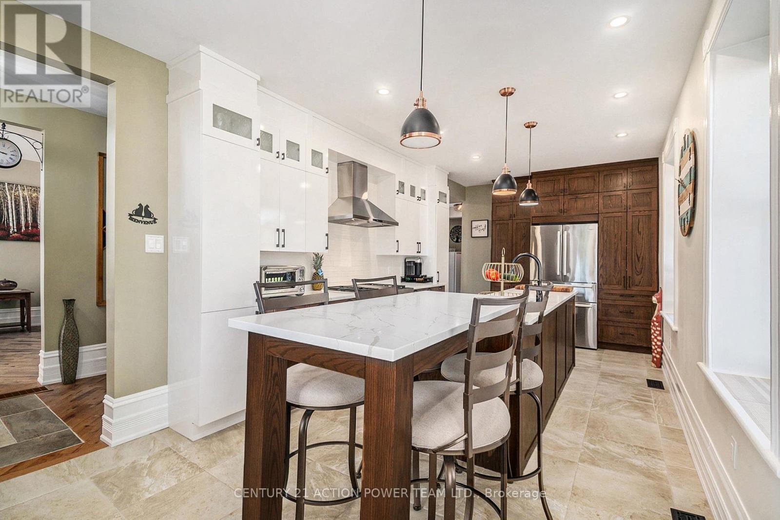 1674 LANDRY STREET - 8
