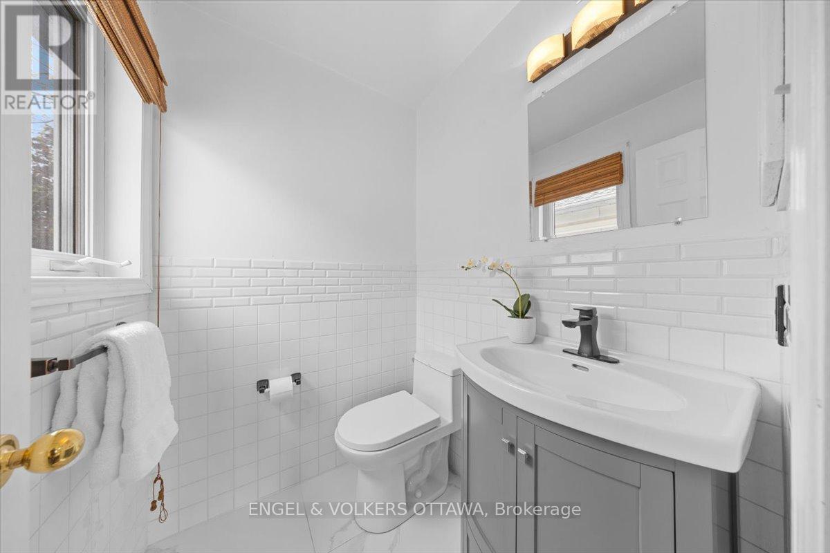 3762 AUTUMNWOOD STREET - 27