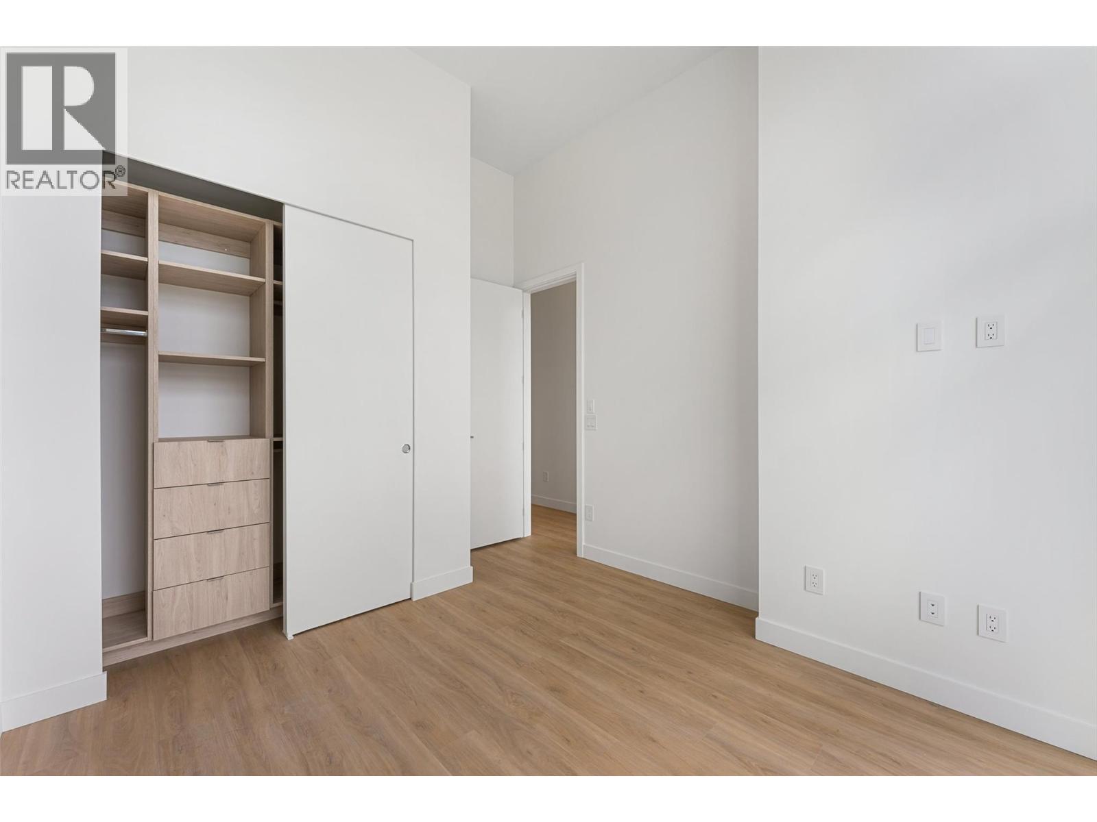 238 Leon Avenue Unit# 2405, Kelowna - Image 1