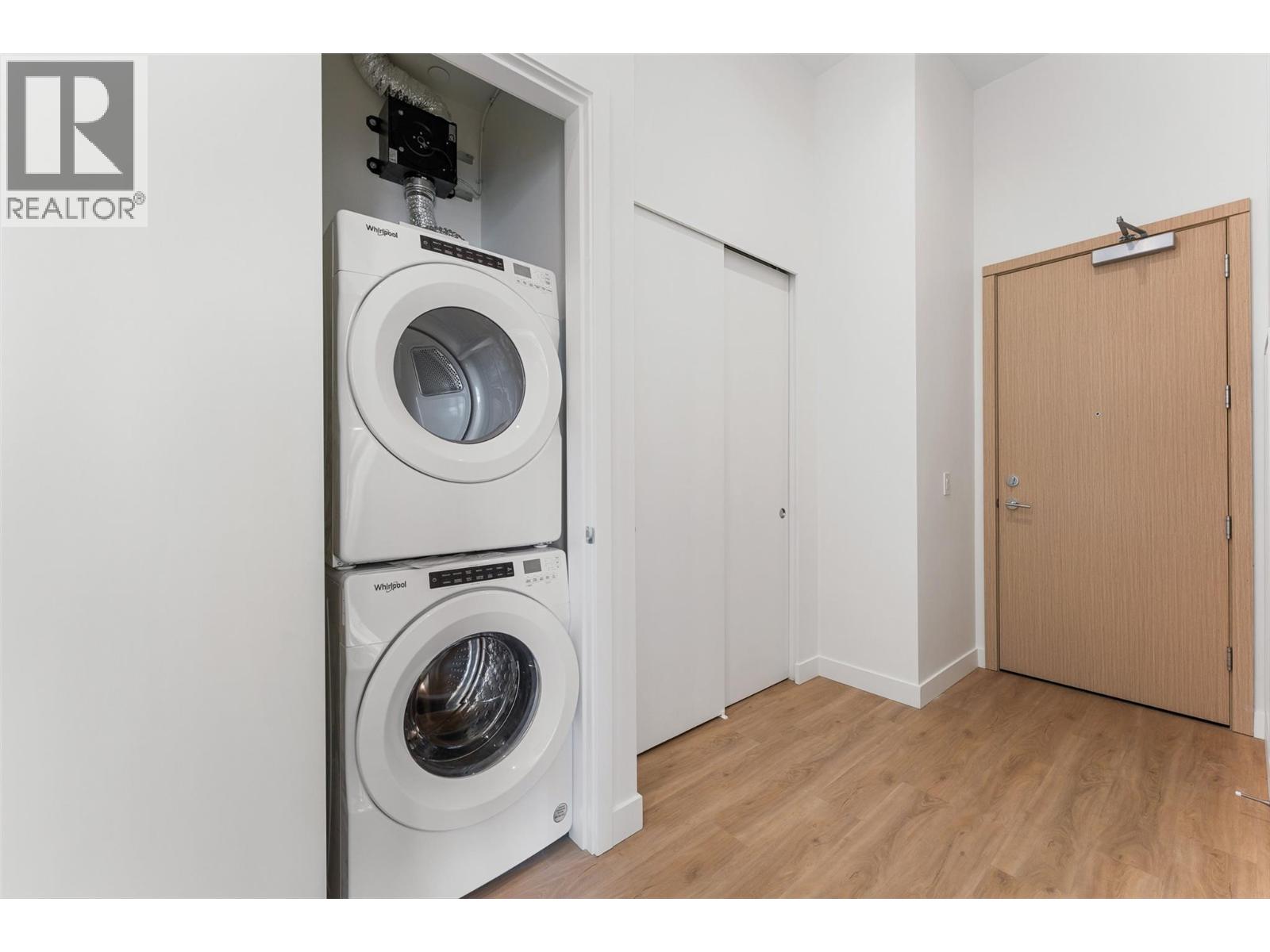 238 Leon Avenue Unit# 2405, Kelowna - Image 1
