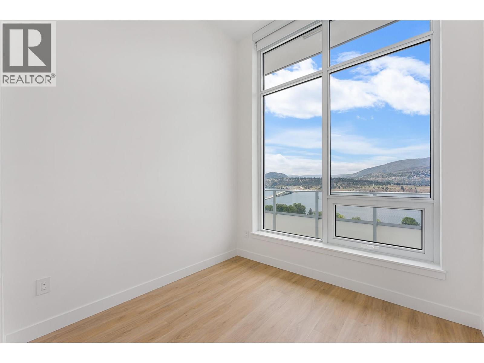 238 Leon Avenue Unit# 2405, Kelowna - Image 1